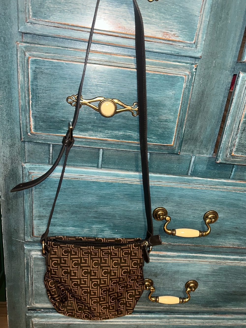 Liz Claiborne Brown Geometric Crossbody Bag